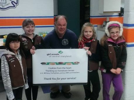 Troop 2 Delivers Cookies from the Heart 5